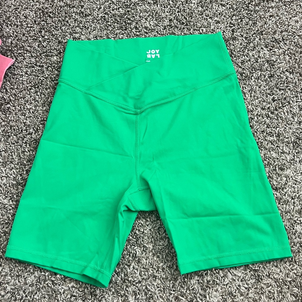 Joylab Target Kelly Green 7” biker shorts